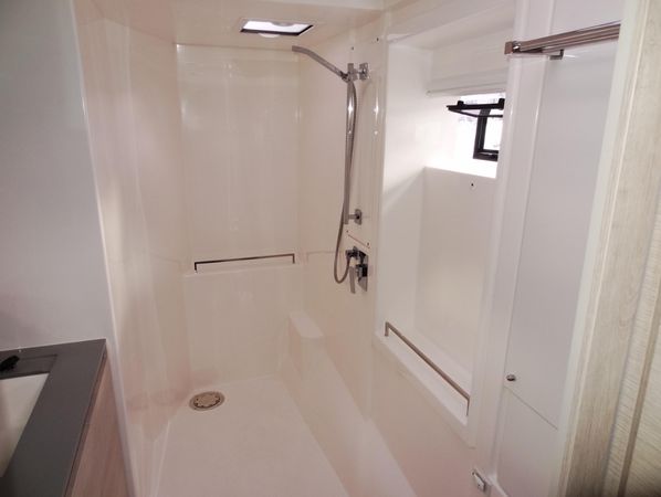 Leopard 50 | Aquaholic