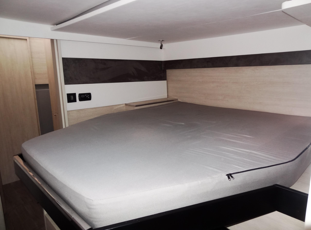 Leopard 50 | Aquaholic