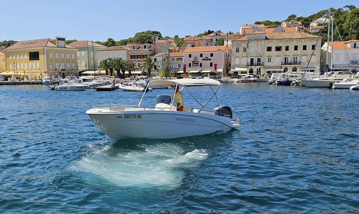 Nautilus 670 | Hathor