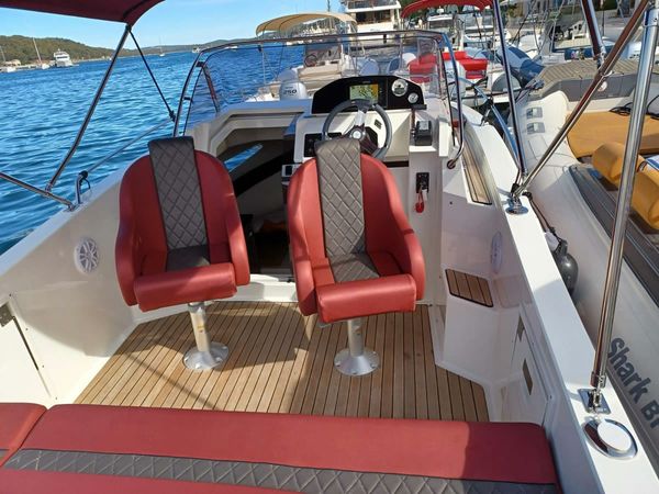 Atlantic Marine 690 | Zeus