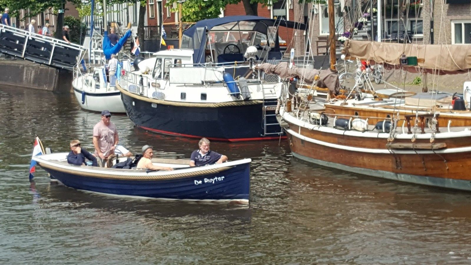 Kuperus 645 | De Ruyter