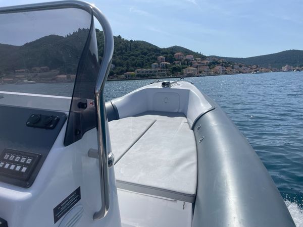 MV Marine 700 | Marine