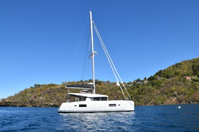 Lagoon 42 | Little Cloud