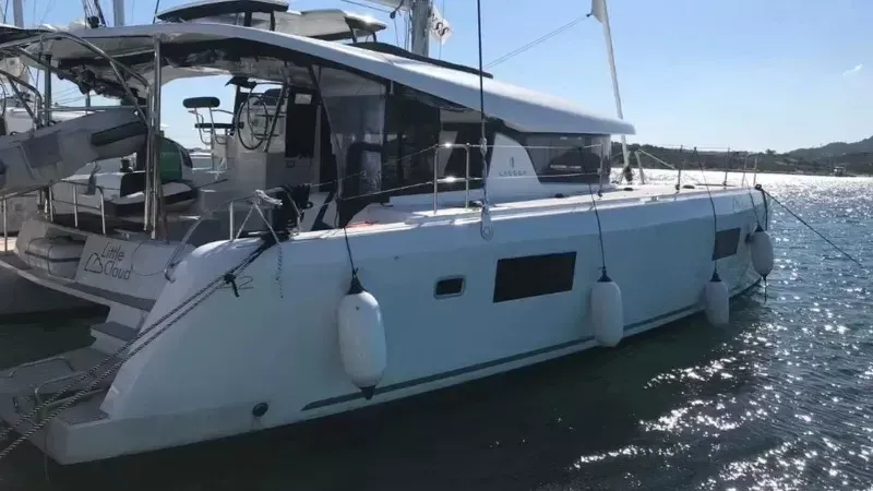 Lagoon 42 | Little Cloud