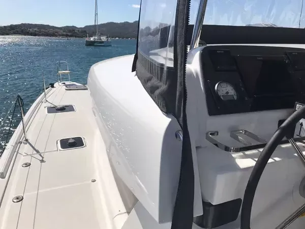 Lagoon 42 | Little Cloud