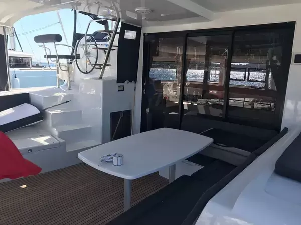 Lagoon 42 | Little Cloud