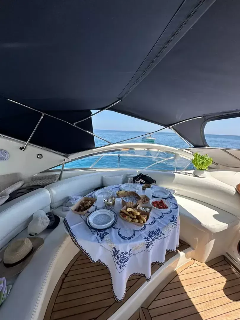 Azimut Atlantis 47 | Life