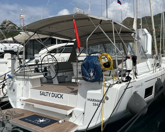 Beneteau Oceanis 46.1 | Salty Duck