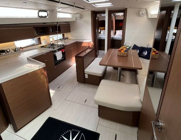 Beneteau Oceanis 46.1 | Salty Duck