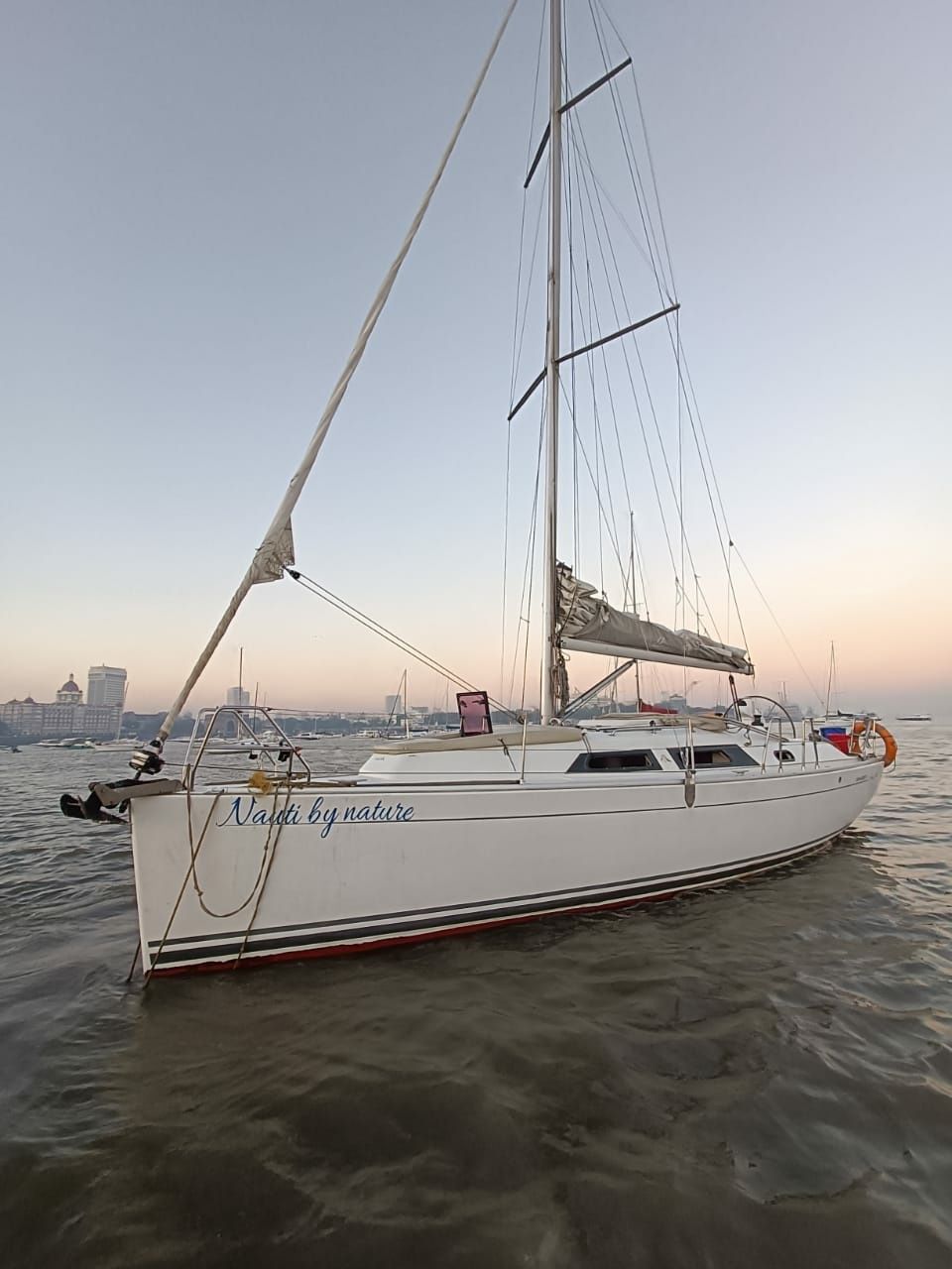 Hanse 325 | Nauti by Nature