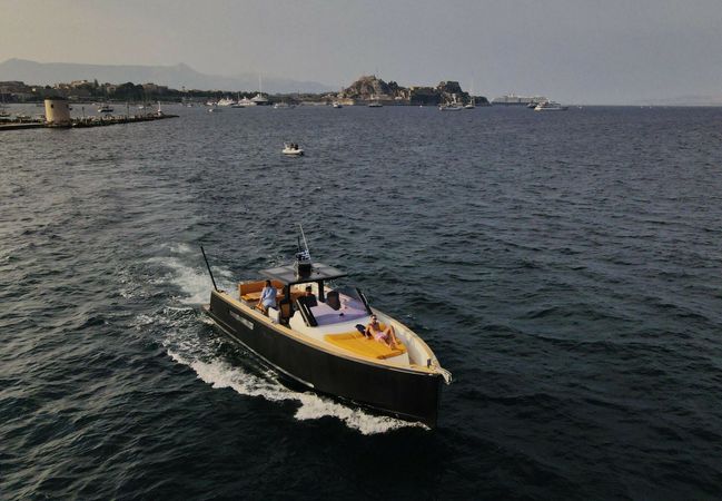 Fjord 40 Open | Deos