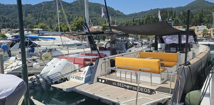 Fjord 40 Open | Deos