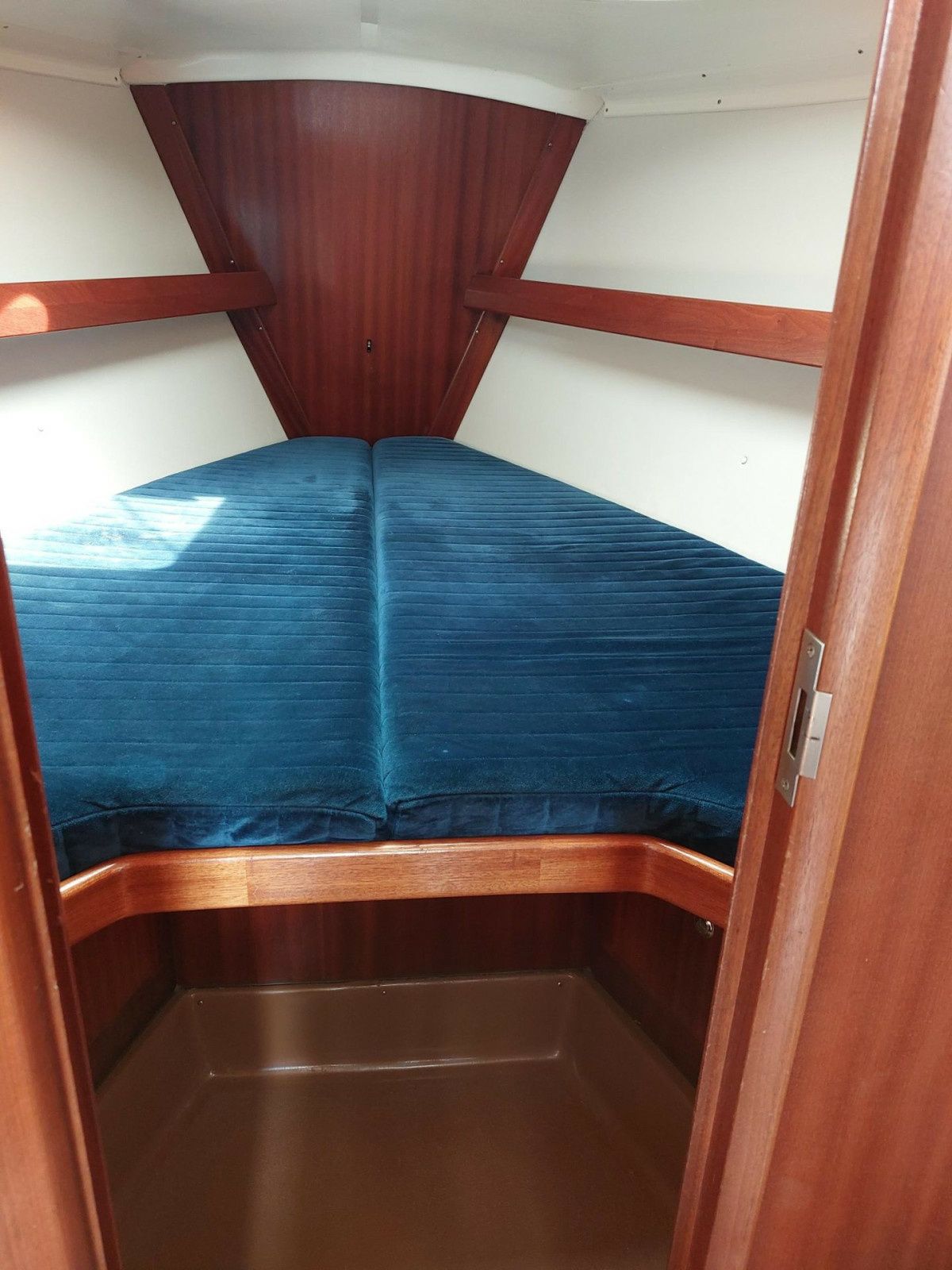 Bavaria Cruiser 32 | Jent