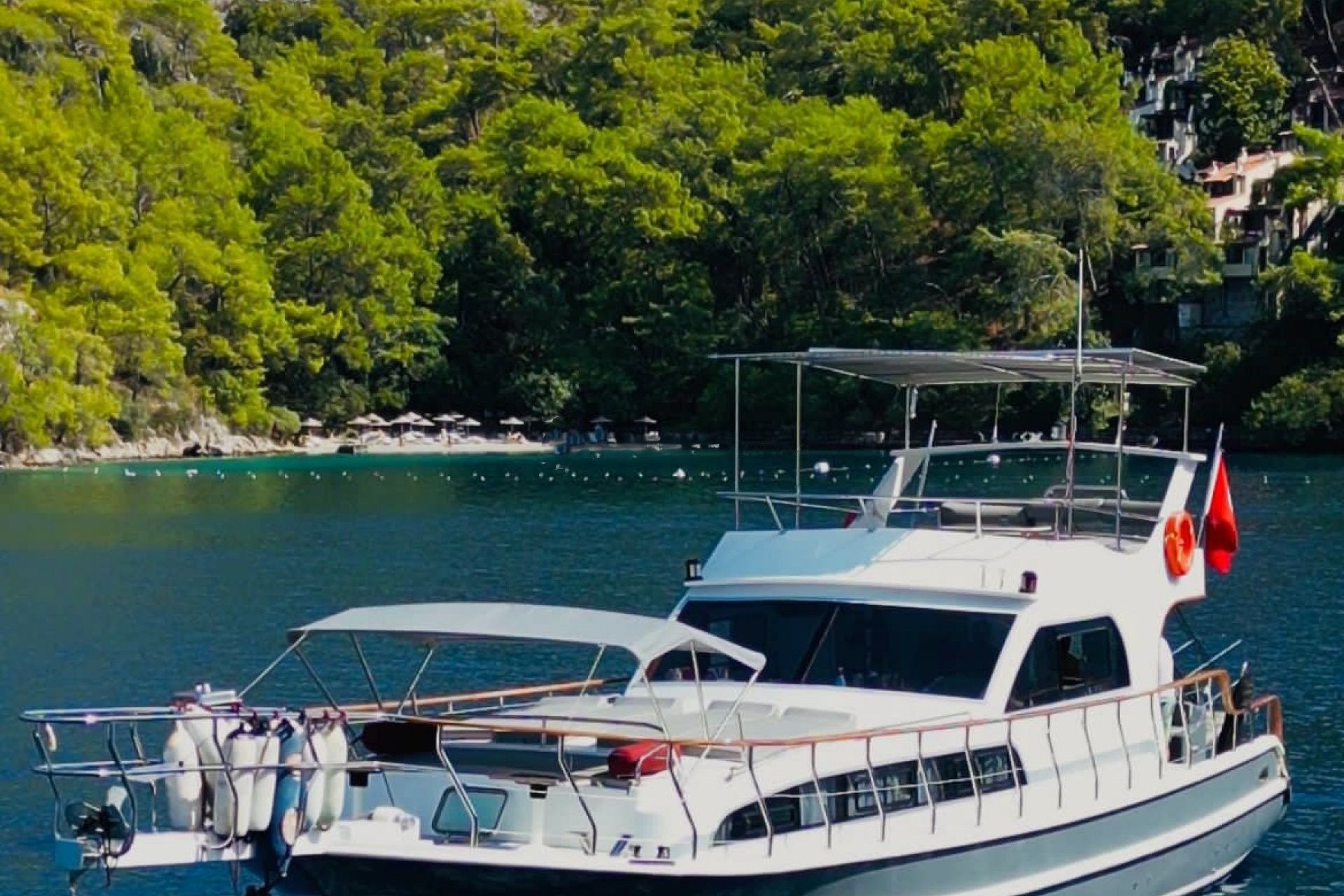 Custom Built 55 | Lady Yagmur