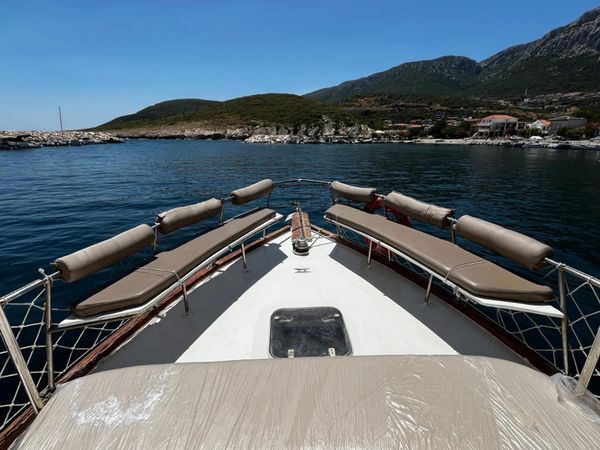 Custom Built 34 | Hayat Bora