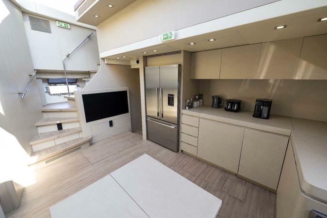AB yachts 92 | El Disparo