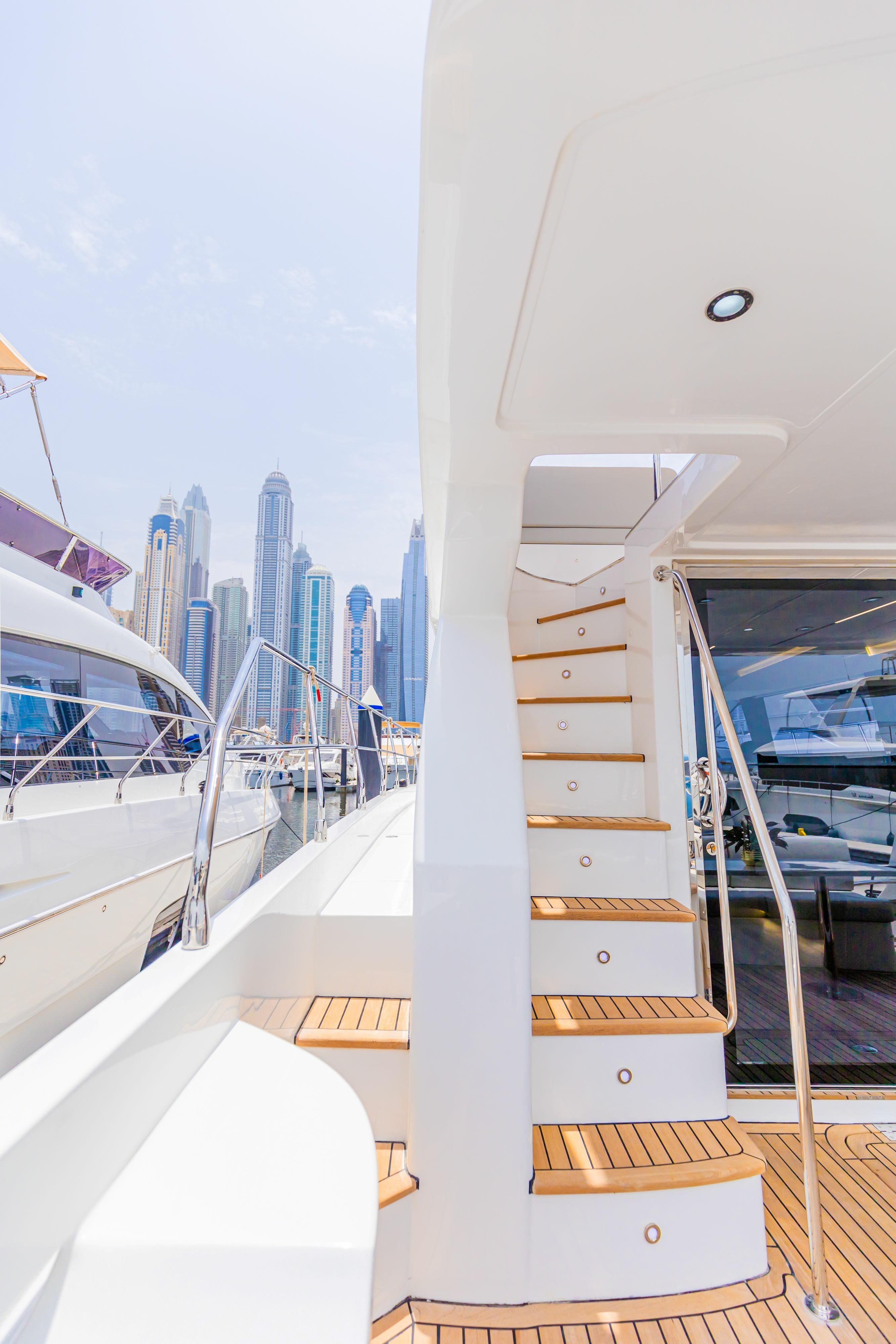 Custom Built 52 | Fin