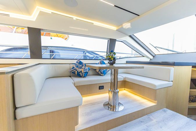 Custom Built 52 | Fin