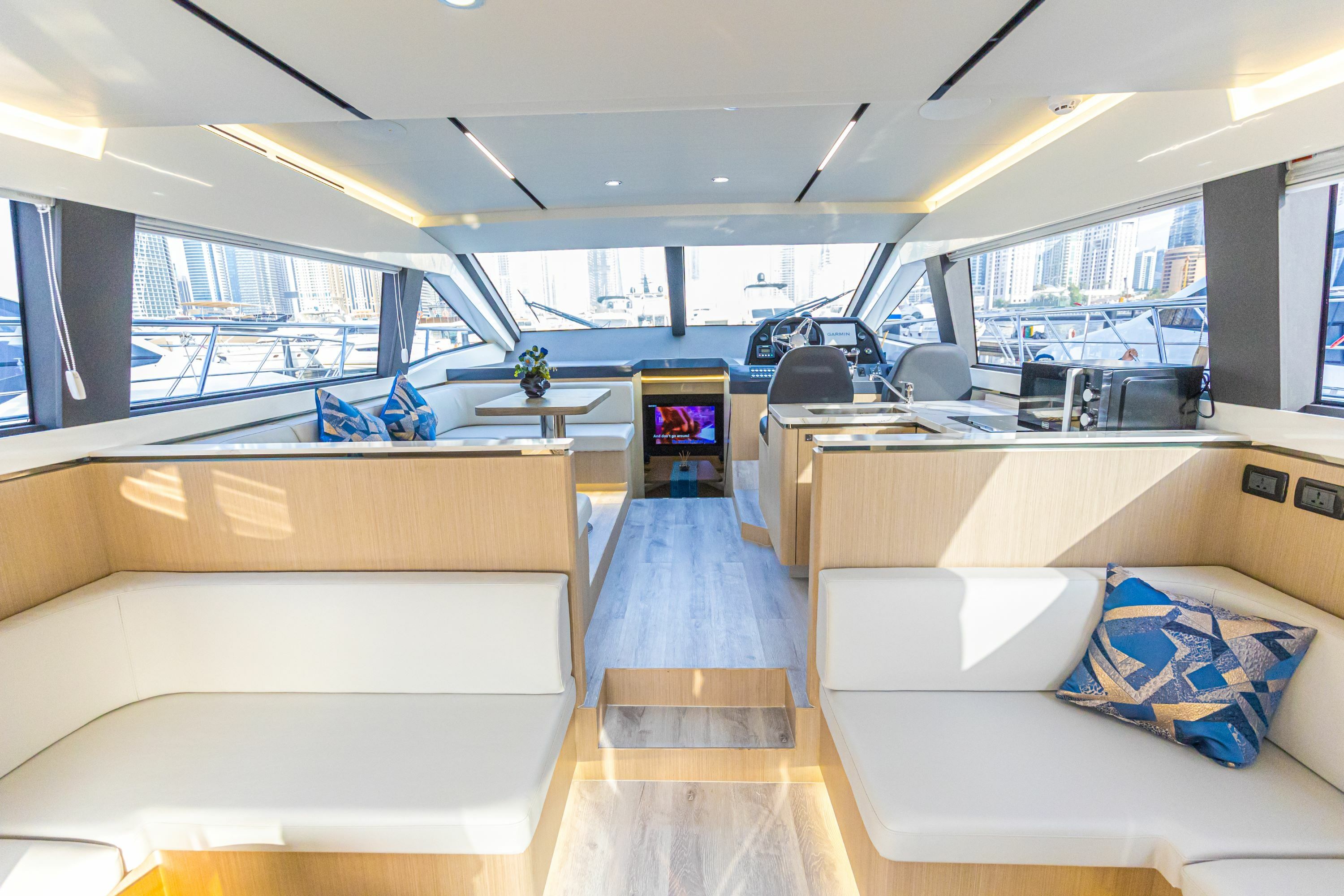 Custom Built 52 | Fin