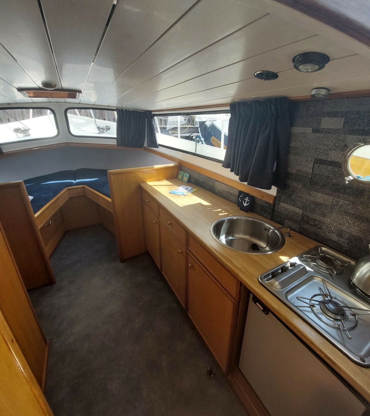 Crown Cruiser | Winimare