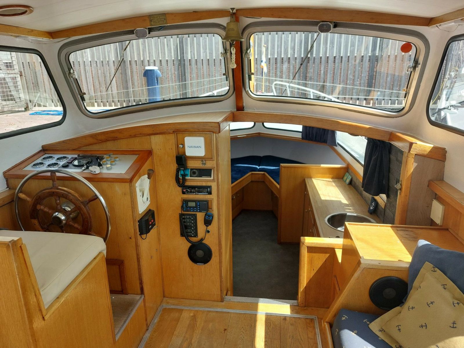 Crown Cruiser | Winimare