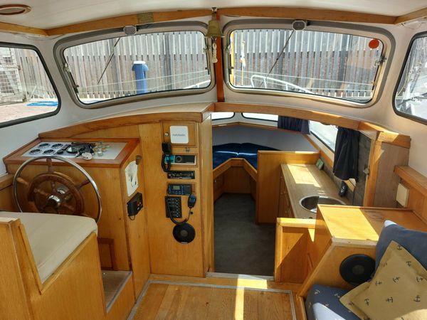 Crown Cruiser | Winimare