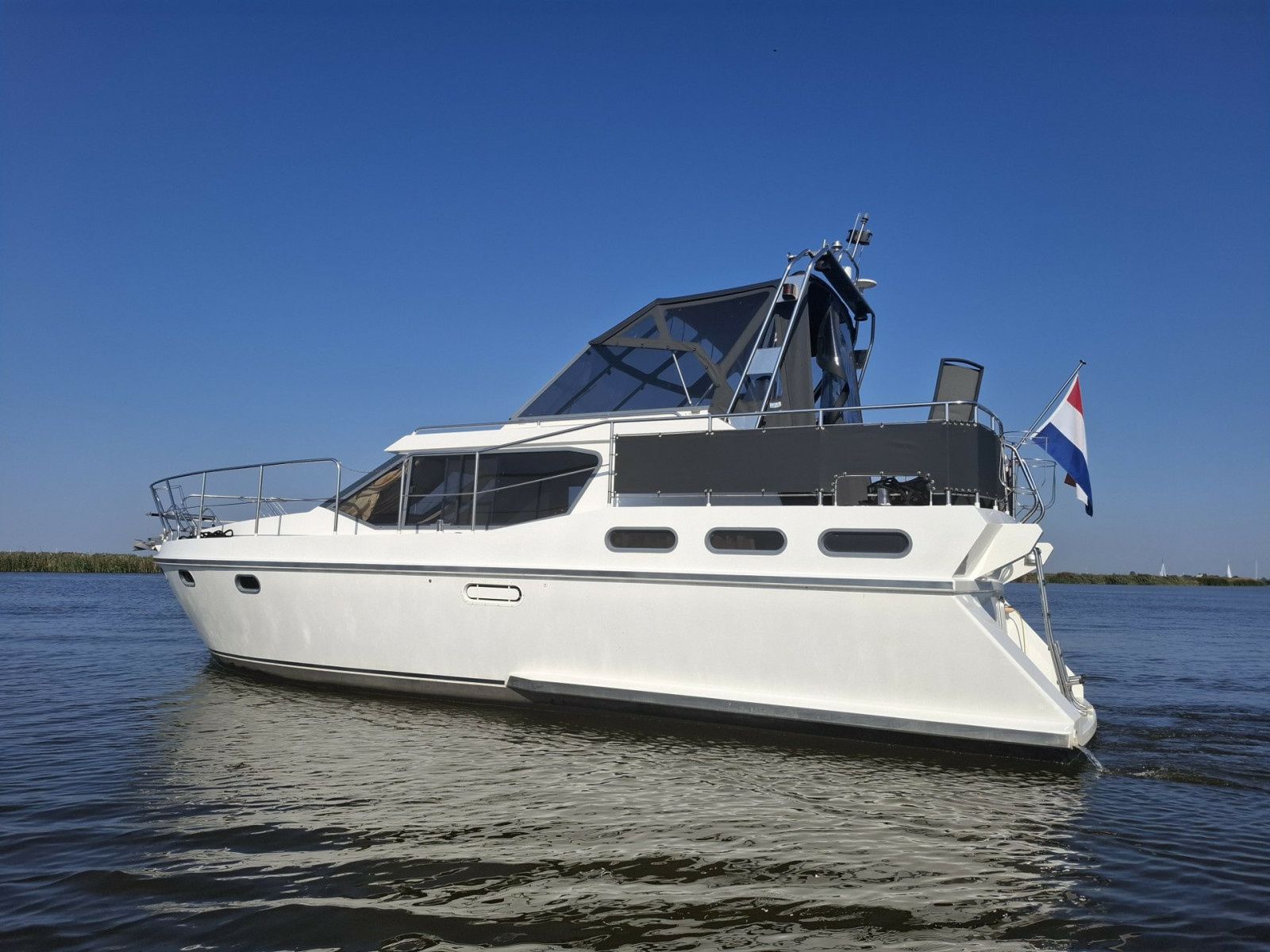 ReLine 1150 | Escape