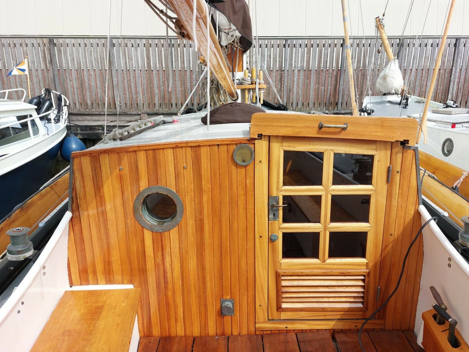 Zeeuwse Schouw Huitema | Dolfjin