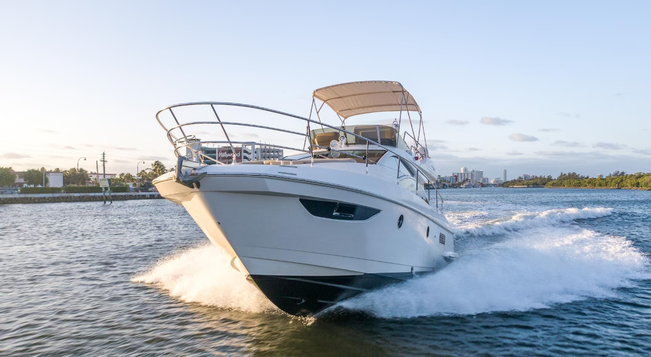 Azimut 40 | For Da Bouys