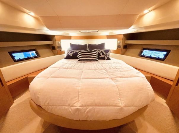 Azimut 40 | For Da Bouys