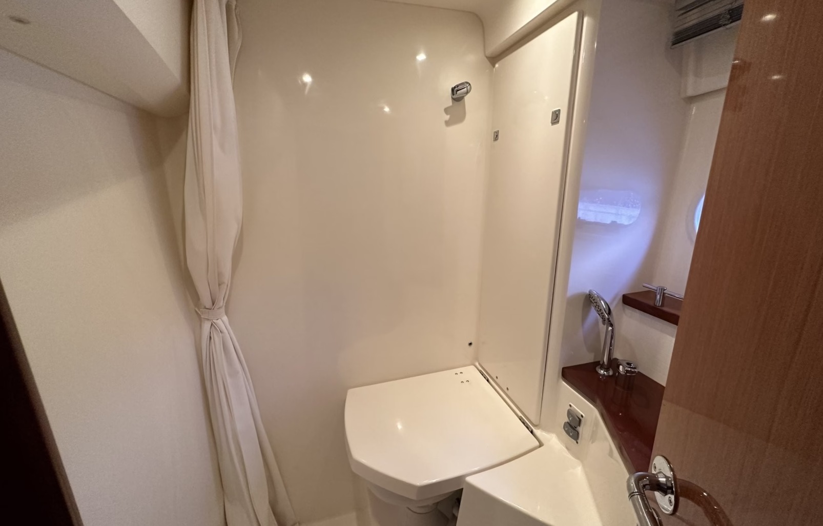 Jeanneau Prestige 42 S | Slam Dunk