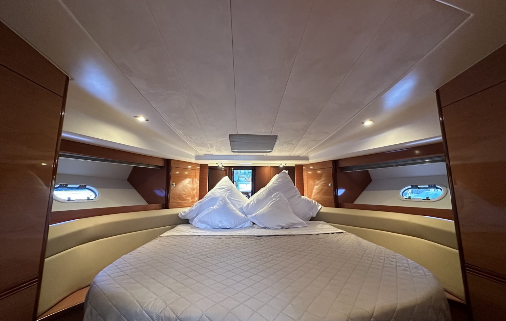 Jeanneau Prestige 42 S | Slam Dunk