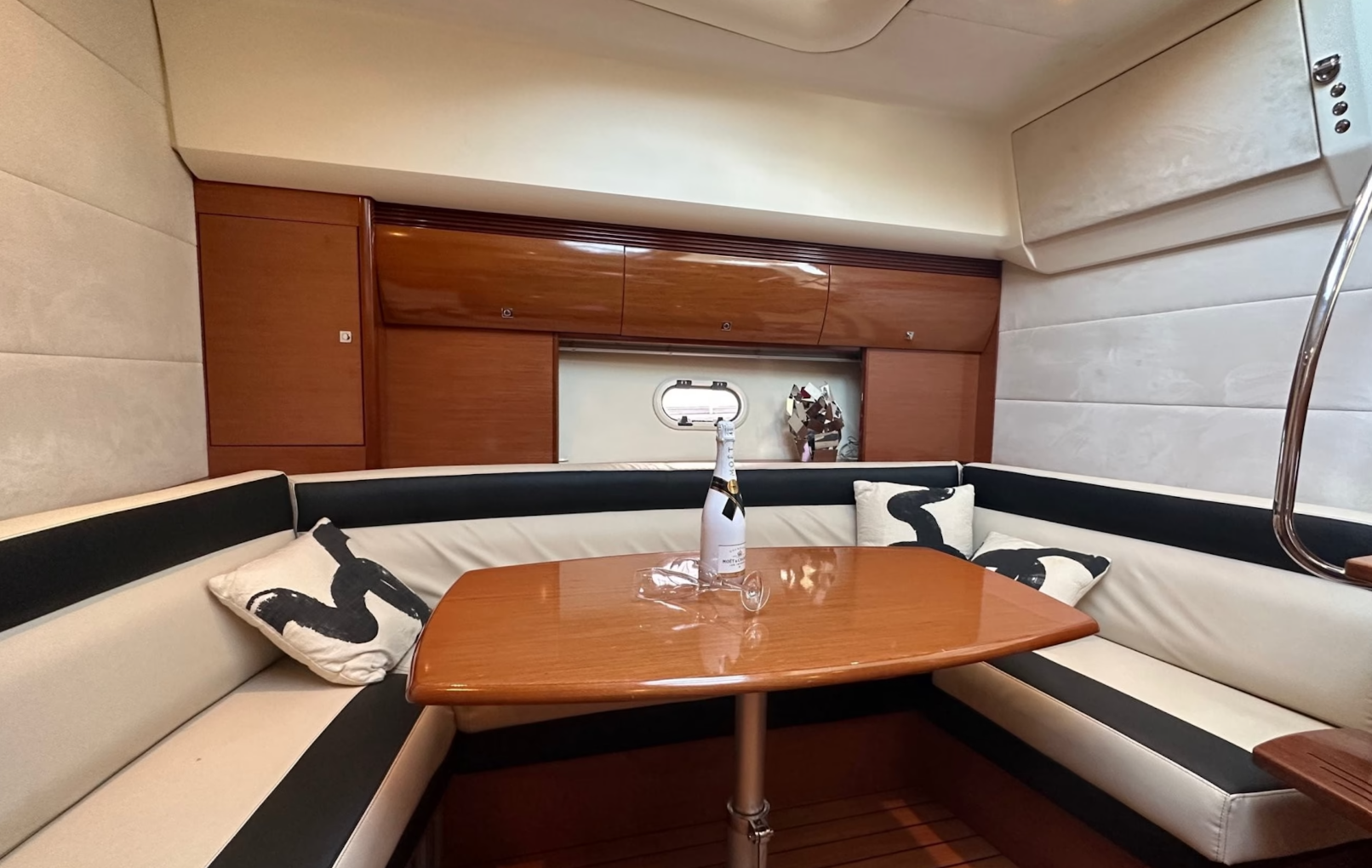 Jeanneau Prestige 42 S | Slam Dunk