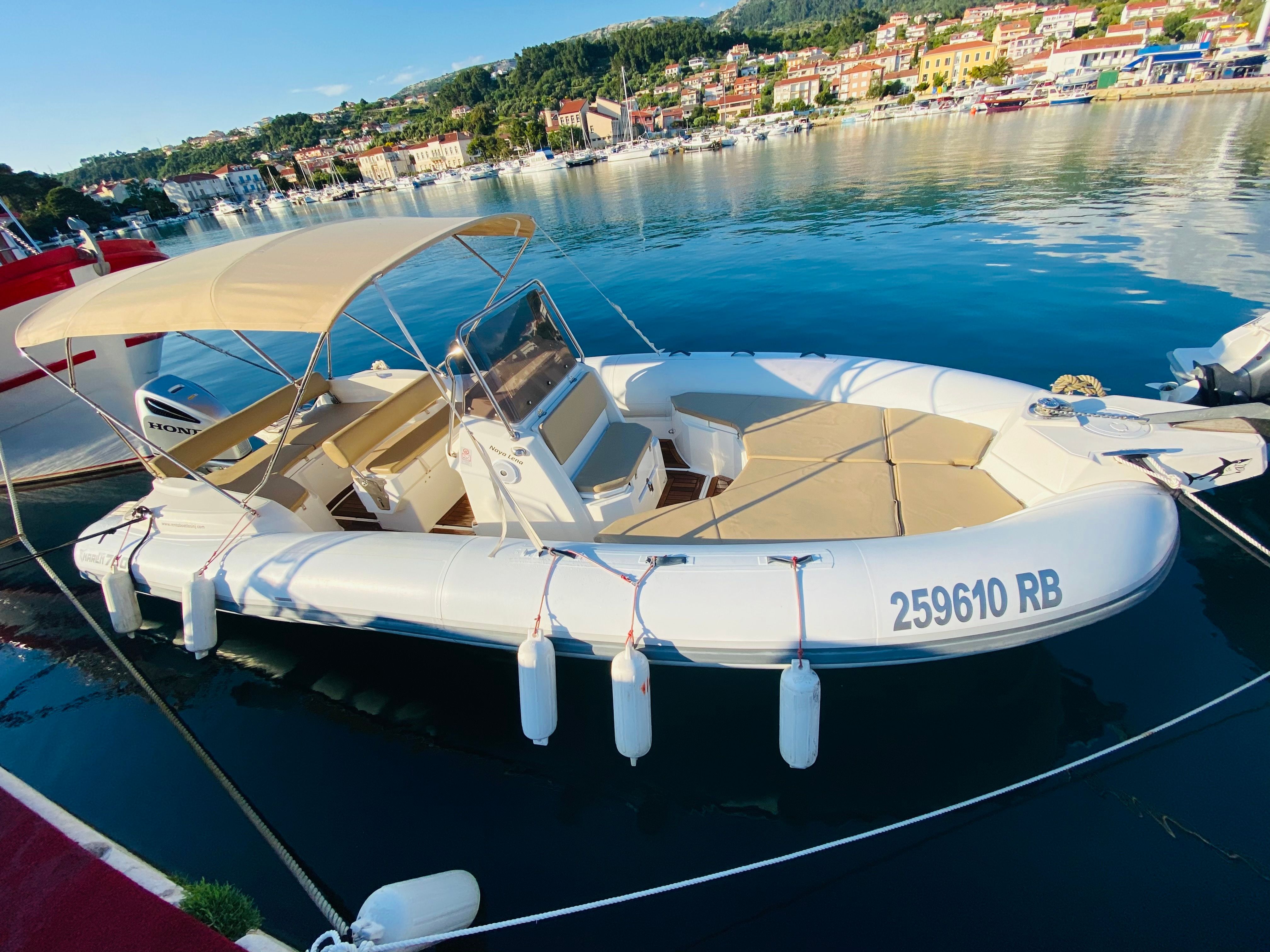 Marlin 790 | Naya Lena