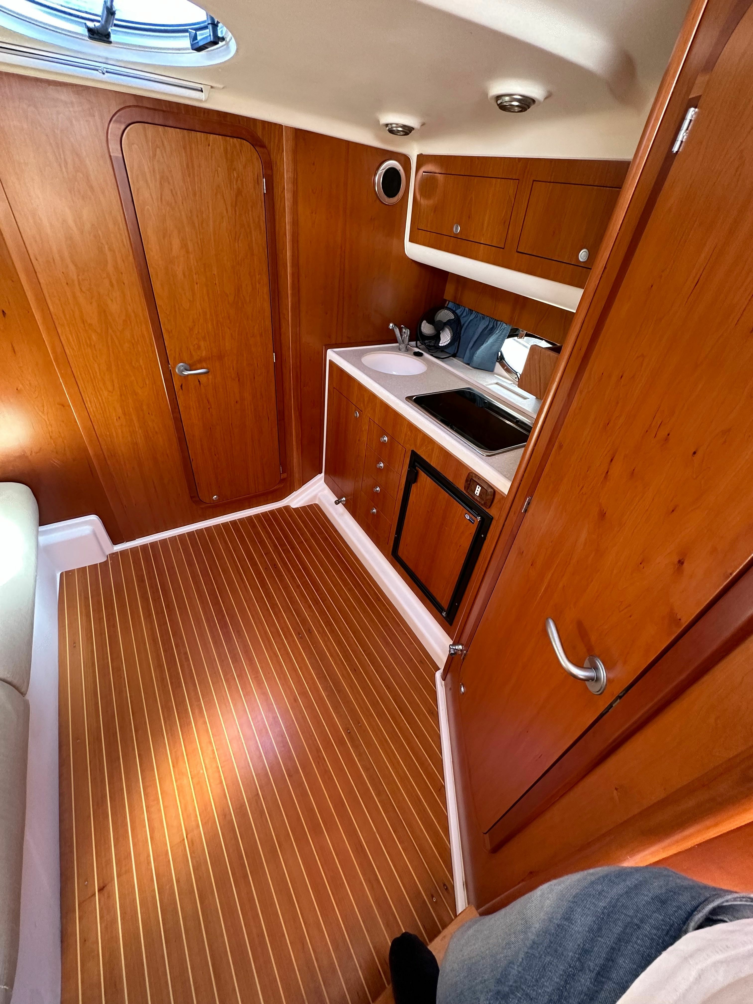 Mano Marine 32.50 | Piccopi