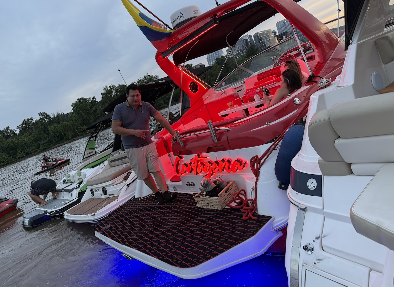 Chris Craft Commander 31 | Cartagena