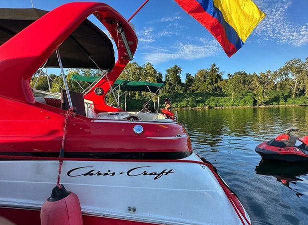 Chris Craft Commander 31 | Cartagena