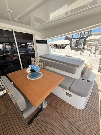 Lagoon 43 | Happiness