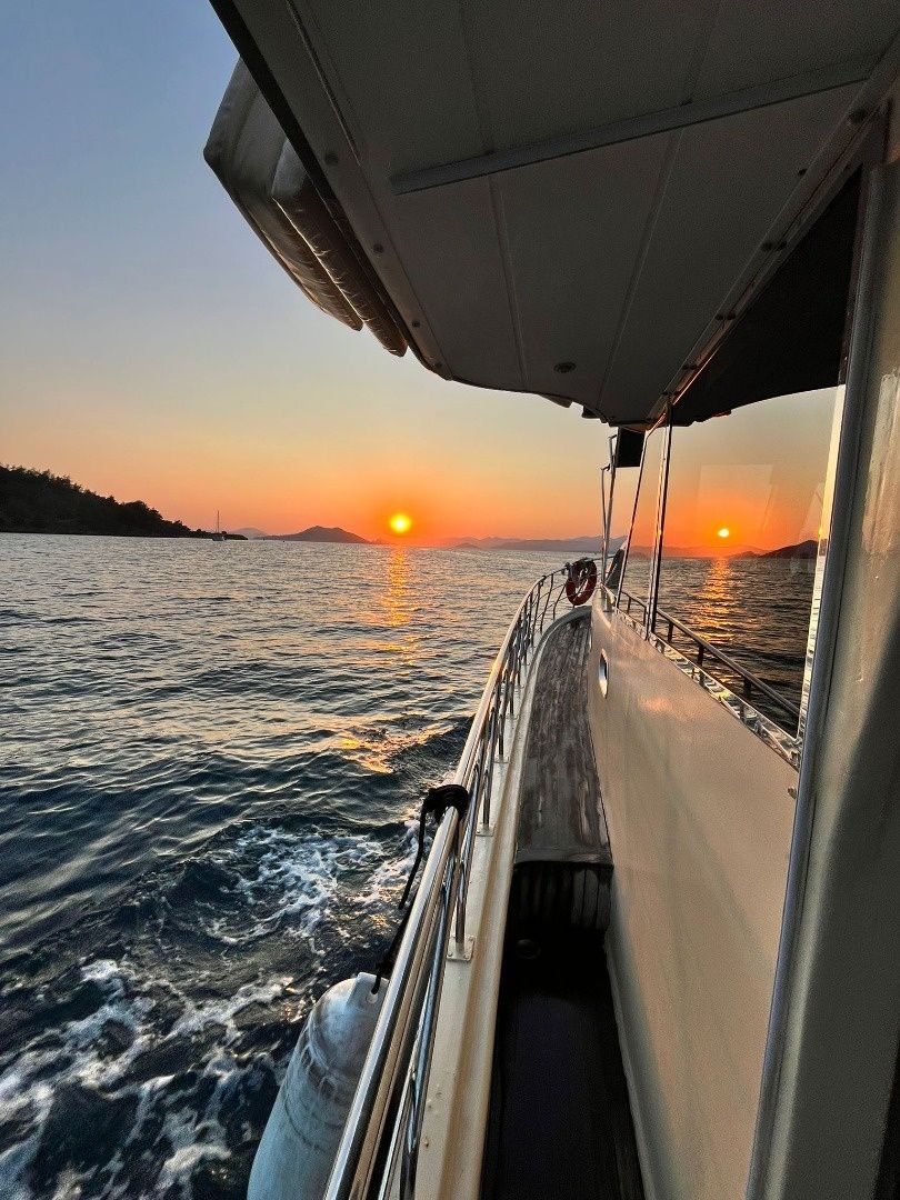 Custom Built 42 | Summer Breeze