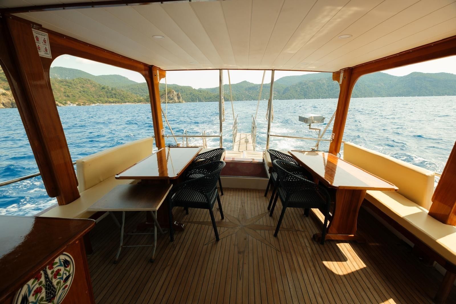 Custom Built 42 | Mr Dolphin