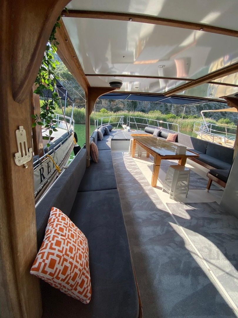 Custom Built 49 | Poseidon