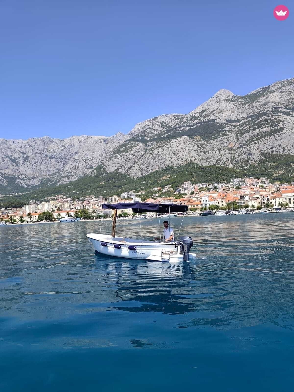 Betina Shipyard 490 | Jebivjetar