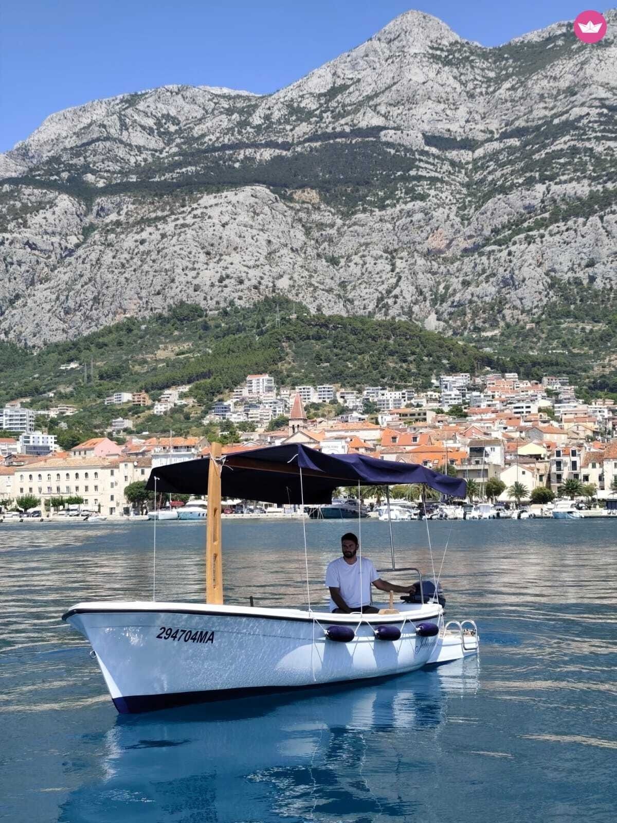 Betina Shipyard 490 | Jebivjetar