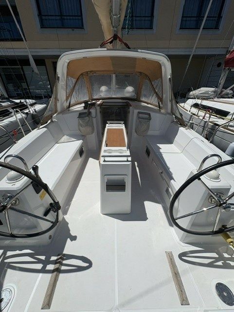 Beneteau Oceanis 38 | Epicteto