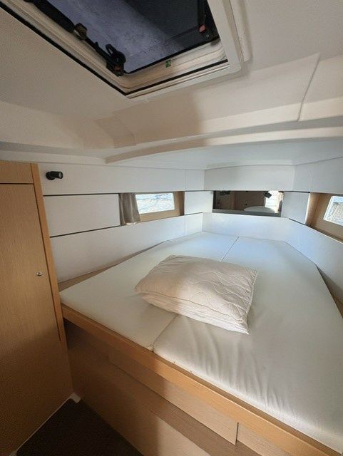 Beneteau Oceanis 38 | Epicteto