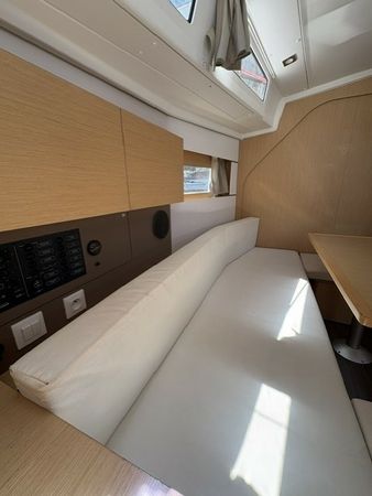 Beneteau Oceanis 38 | Epicteto