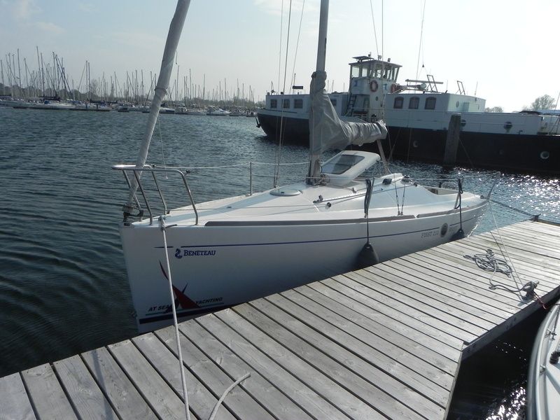 Beneteau First 210 | Chill