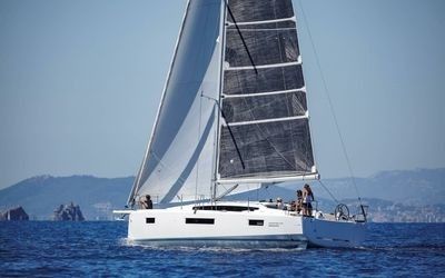 Jeanneau Sun Odyssey 410 | 4Sail