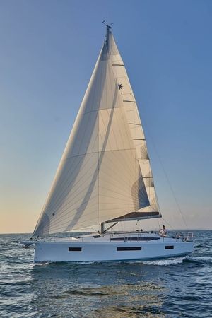 Jeanneau Sun Odyssey 410 | 4Sail