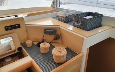 Lagoon 400 | Ocean Blue